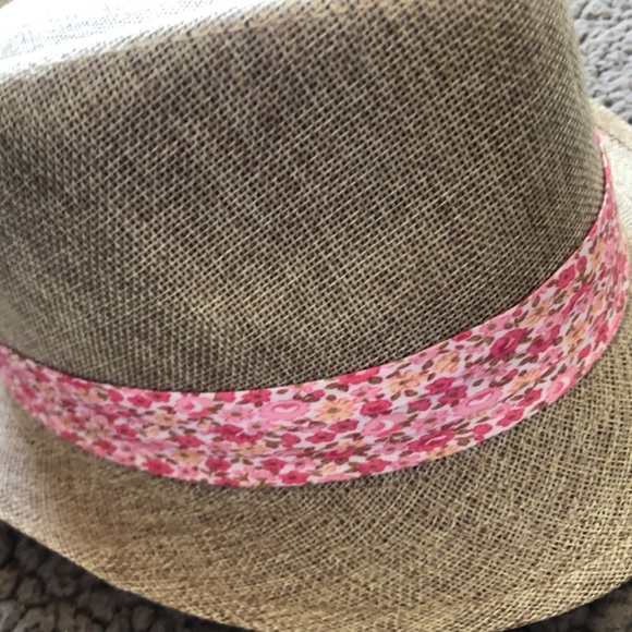 Women’s Fedora - Picture 2 of 7